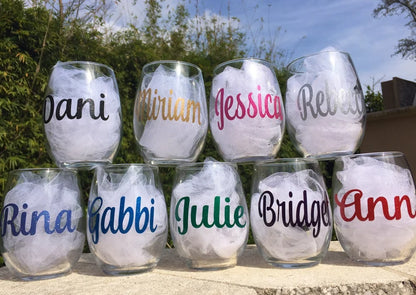 Unicorn glasses, unicorn wine glasses, unicorn bachelorette party, glitter unicorn glass, personalized unicorn glasses