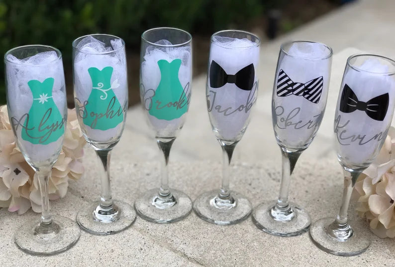 Wedding party glasses, personalized champagne glasses, bridesmaid proposal, custom champagne flutes, bridesmaid glasses, toasting flutes