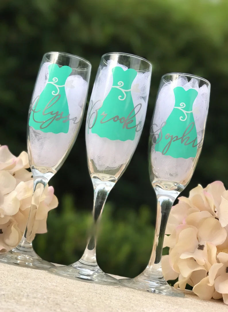 Personalized champagne glasses, bridesmaid glasses, dress glasses, bridesmaid proposal, champagne flutes, toasting glasses, wedding glasses