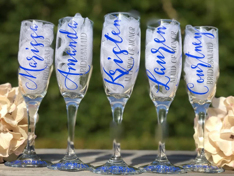 Bridesmaid Champagne Glasses / Bridesmaid Gifts / Personalized Wedding Party Gifts / Bridesmaid Glasses / Personalized Champagne Flute